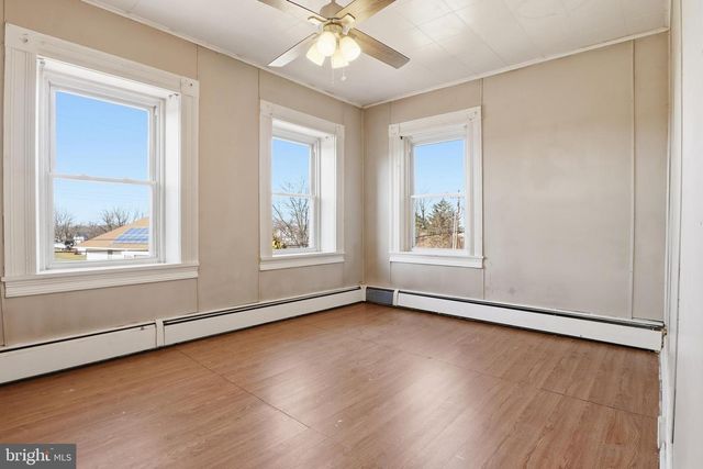 77 MOULSTOWN RD, Abbottstown, PA 17301