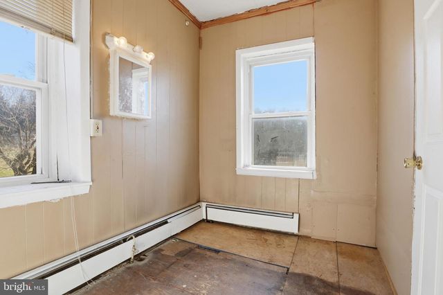 77 MOULSTOWN RD, Abbottstown, PA 17301