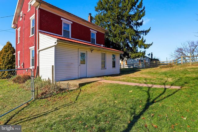 77 MOULSTOWN RD, Abbottstown, PA 17301