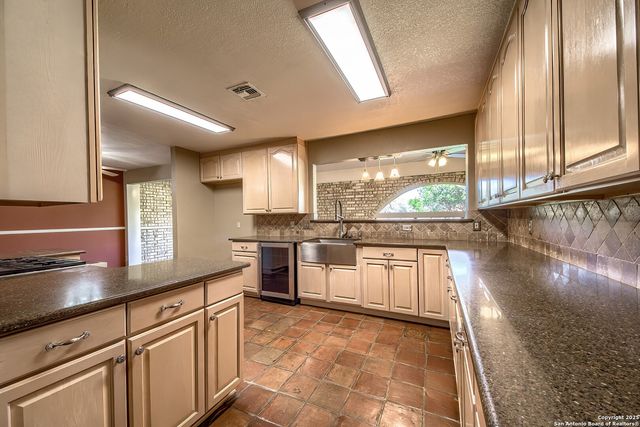 8318 Cactus Wren, San Antonio, TX 78255