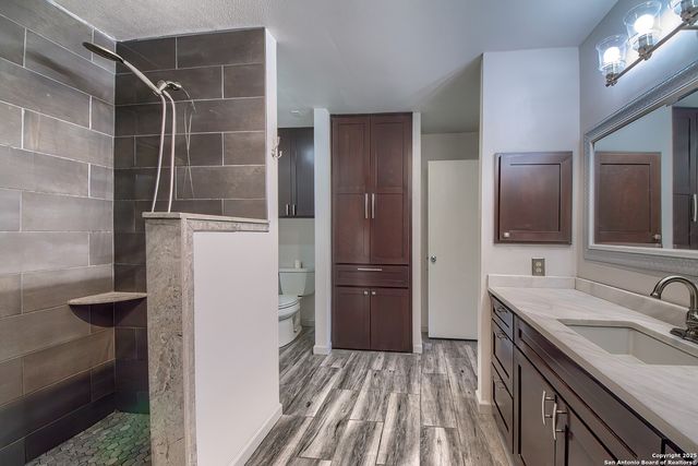 8318 Cactus Wren, San Antonio, TX 78255