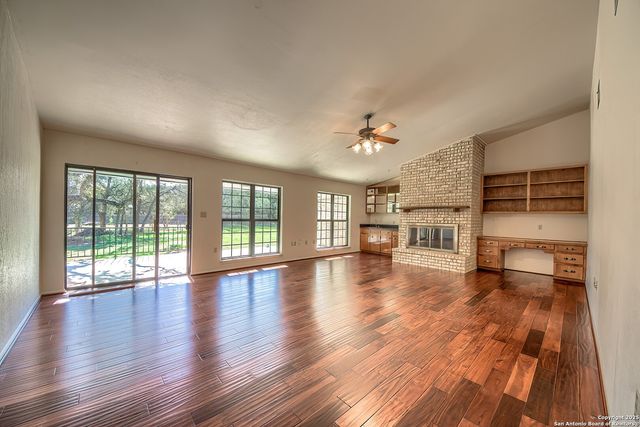 8318 Cactus Wren, San Antonio, TX 78255