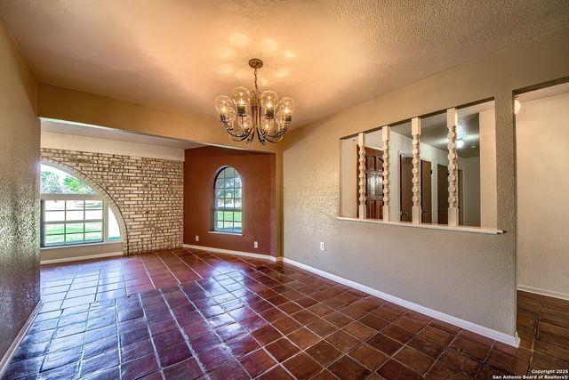 8318 Cactus Wren, San Antonio, TX 78255