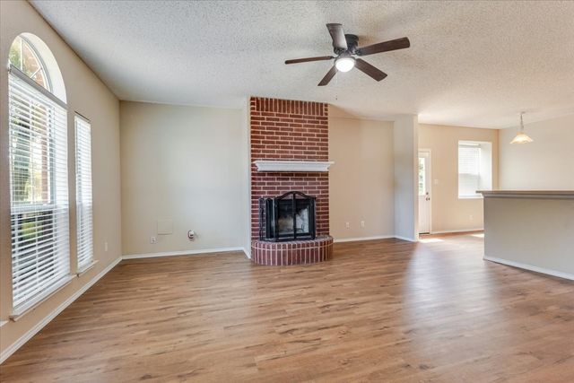 406 Redbud Lane, Tolar, TX 76476