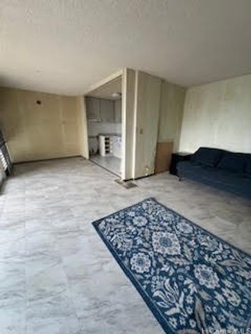 1400 Pensacola Street 1104, Honolulu, HI 96822