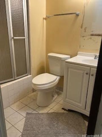 1400 Pensacola Street 1104, Honolulu, HI 96822