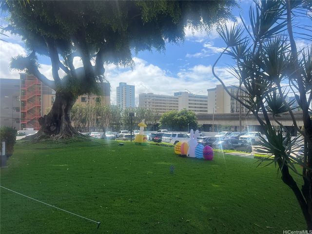 1400 Pensacola Street 1104, Honolulu, HI 96822