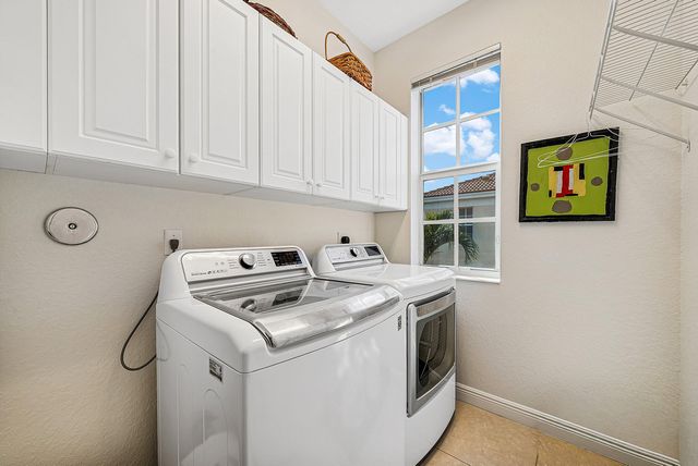 834 NW 83rd Lane, Boca Raton, FL 33487