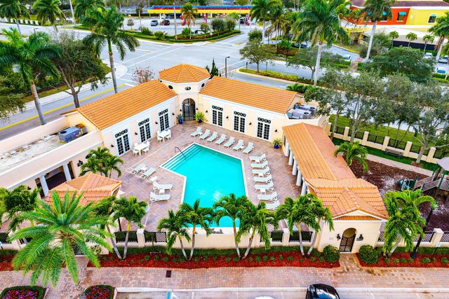 834 NW 83rd Lane, Boca Raton, FL 33487