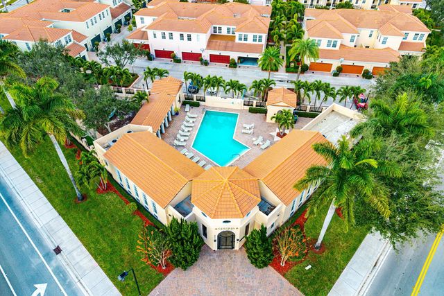 834 NW 83rd Lane, Boca Raton, FL 33487