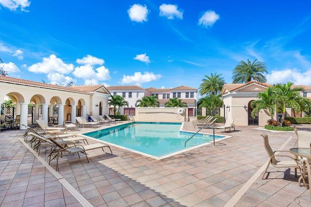 834 NW 83rd Lane, Boca Raton, FL 33487