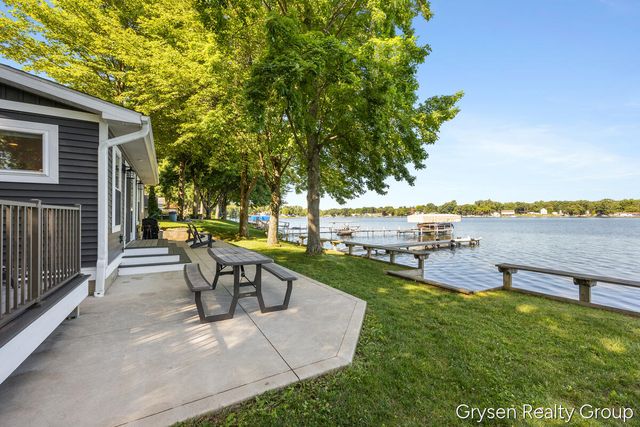 63530 Zabel Shores Road, Sherman Twp, MI 49091