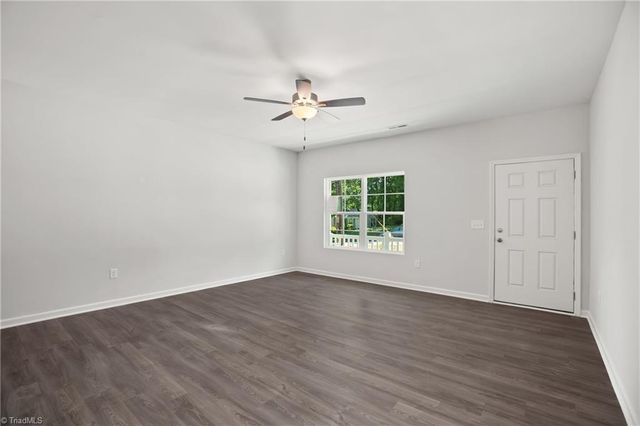 1042 Bebb Willow Lane, Lewisville, NC 27023