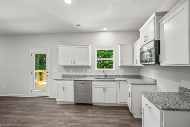 1042 Bebb Willow Lane, Lewisville, NC 27023