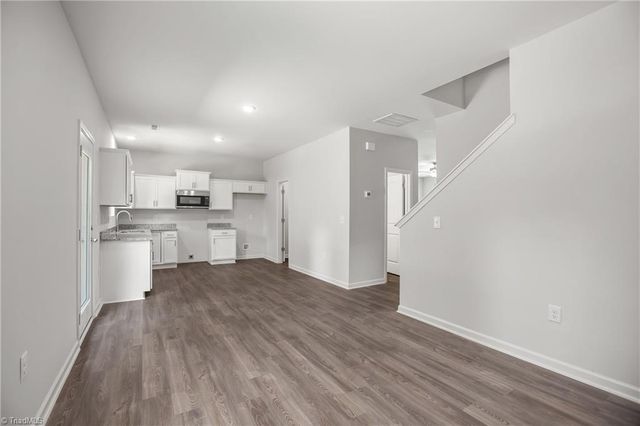 1042 Bebb Willow Lane, Lewisville, NC 27023