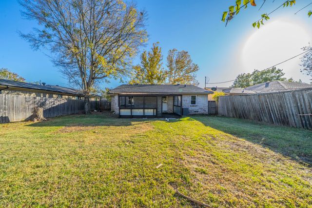 304 E Hazelwood Street, Princeton, TX 75407