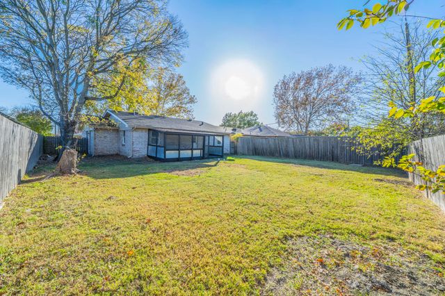 304 E Hazelwood Street, Princeton, TX 75407