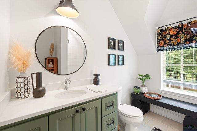 1307 Yates, Longview, TX 75601