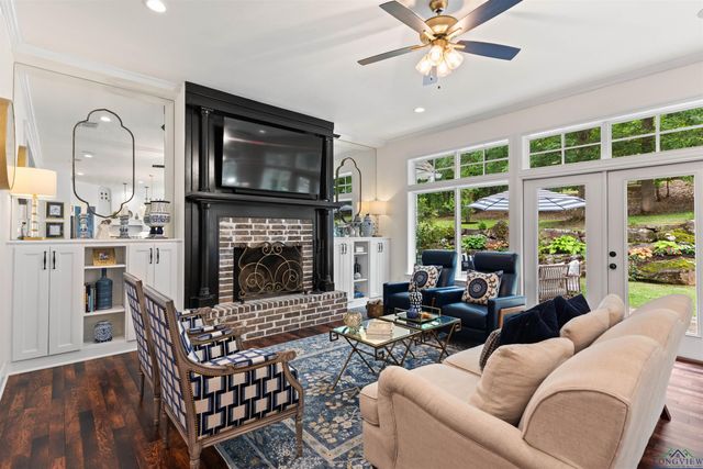 1307 Yates, Longview, TX 75601