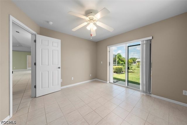 3920 SE 2nd PL, Cape Coral, FL 33904