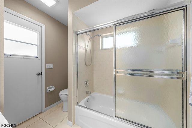 3920 SE 2nd PL, Cape Coral, FL 33904