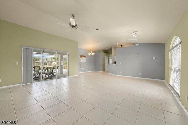 3920 SE 2nd PL, Cape Coral, FL 33904