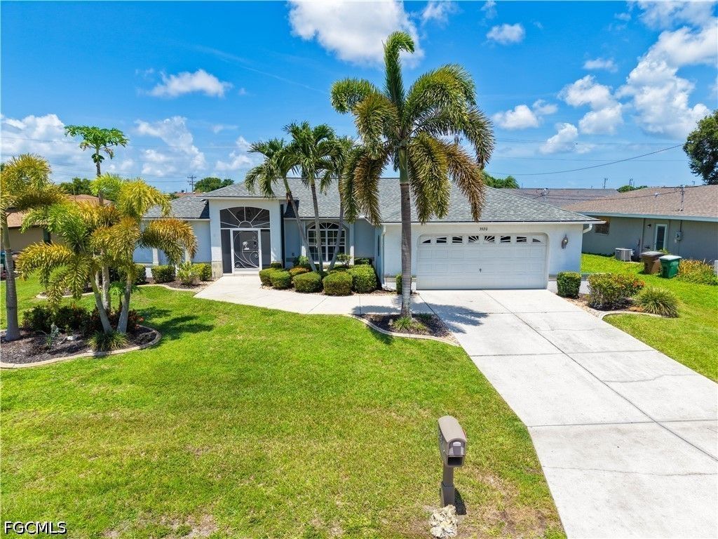 3920 SE 2nd PL, Cape Coral, FL 33904