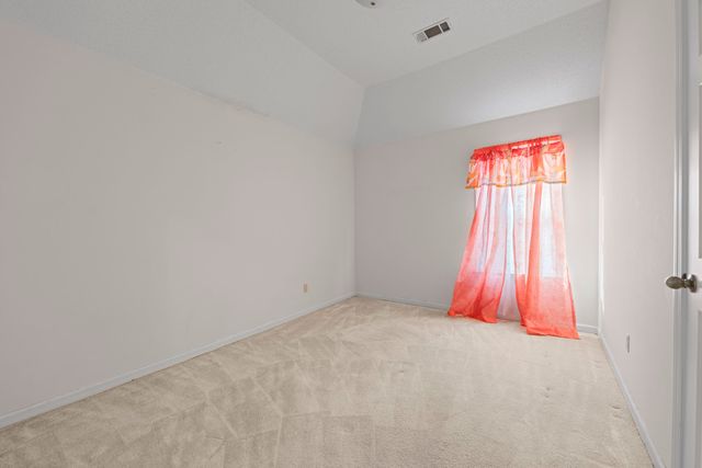 5180 WATER POINT DR, Memphis, TN 38141