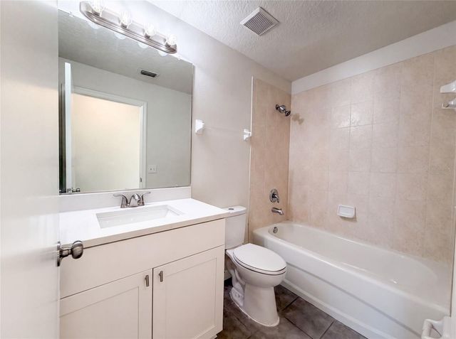 13236 PIKE LAKE DRIVE, Riverview, FL 33579