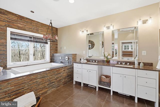 16420 BLACK ROCK RD, Darnestown, MD 20874