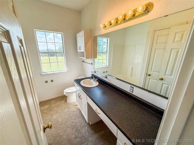 1490 Woodford, Lone Grove, OK 73401