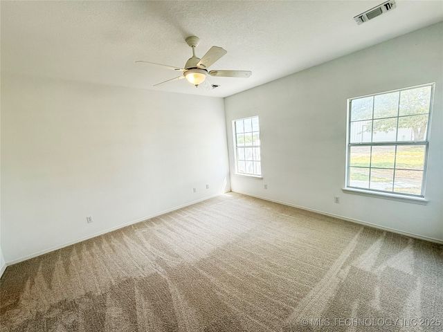 1490 Woodford, Lone Grove, OK 73401