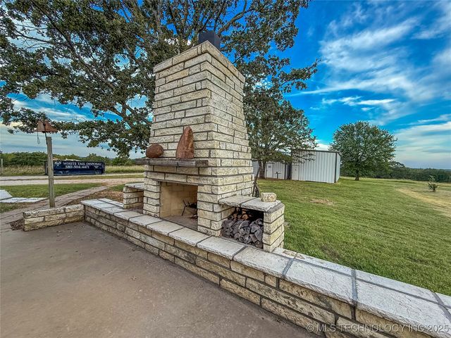 1490 Woodford, Lone Grove, OK 73401