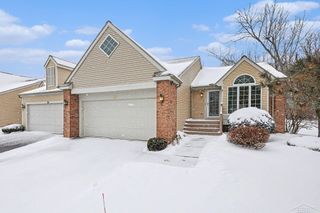 37 Willow Pond Drive, Saginaw Twp, MI 48603
