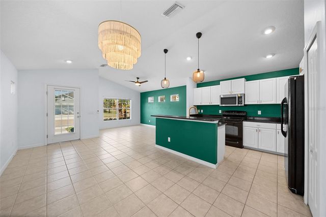 6511 PINE BREEZE RUN, Sarasota, FL 34243