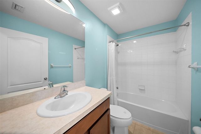 6511 PINE BREEZE RUN, Sarasota, FL 34243