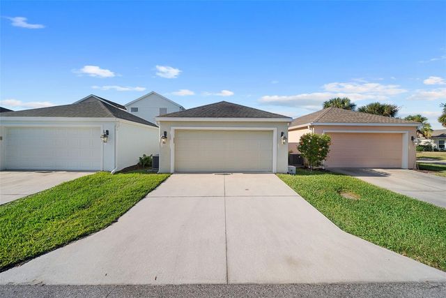 6511 PINE BREEZE RUN, Sarasota, FL 34243