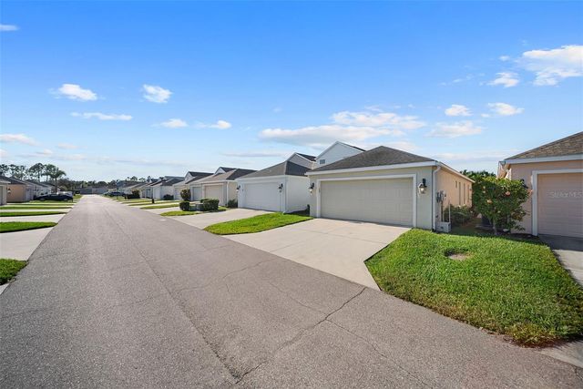 6511 PINE BREEZE RUN, Sarasota, FL 34243
