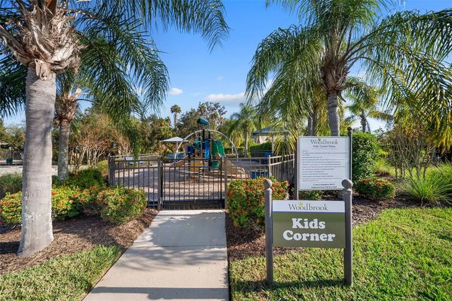 6511 PINE BREEZE RUN, Sarasota, FL 34243