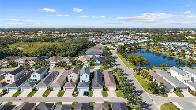 6511 PINE BREEZE RUN, Sarasota, FL 34243