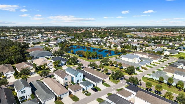 6511 PINE BREEZE RUN, Sarasota, FL 34243