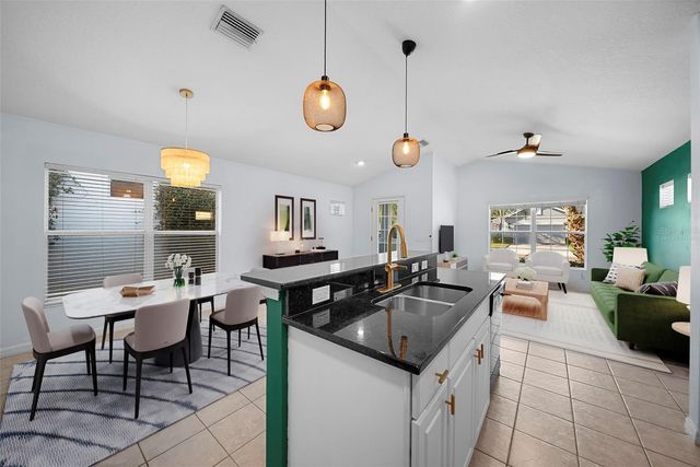 6511 PINE BREEZE RUN, Sarasota, FL 34243