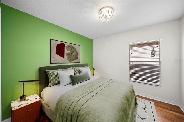 6511 PINE BREEZE RUN, Sarasota, FL 34243