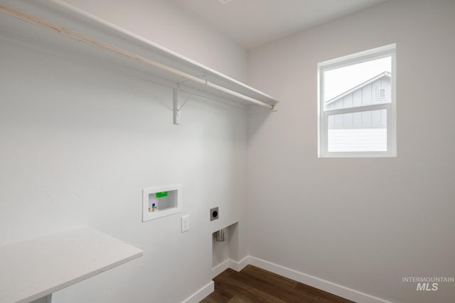 2952 N Schimigadoon Way, Eagle, ID 83616