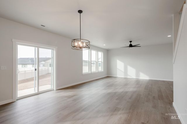 2952 N Schimigadoon Way, Eagle, ID 83616