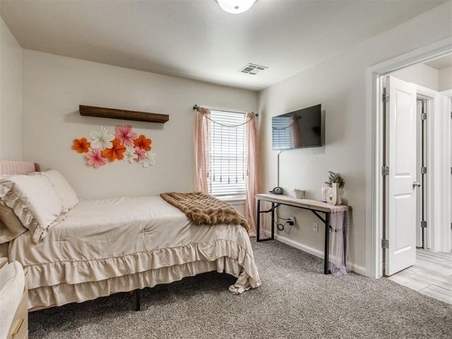 304 Clementine Road, Yukon, OK 73099
