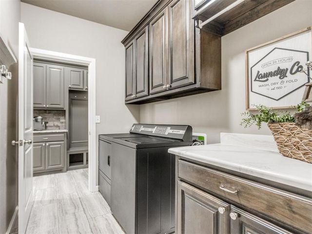 304 Clementine Road, Yukon, OK 73099