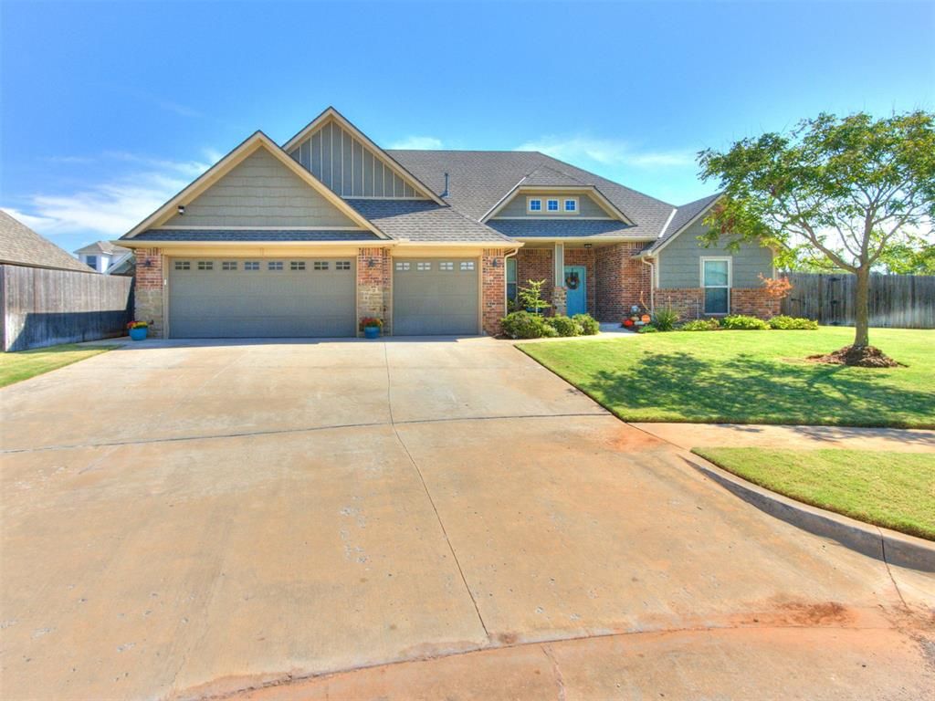 304 Clementine Road, Yukon, OK 73099