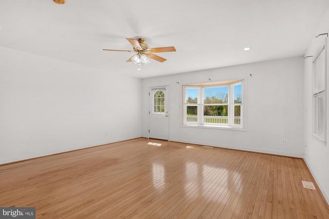 1112 GOLD MINE RD, Brookeville, MD 20833
