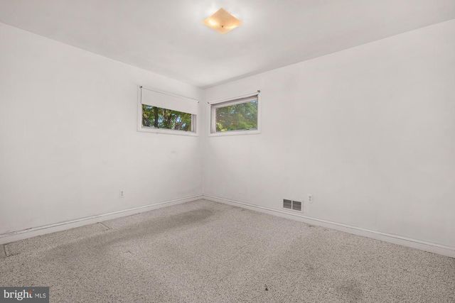 1112 GOLD MINE RD, Brookeville, MD 20833